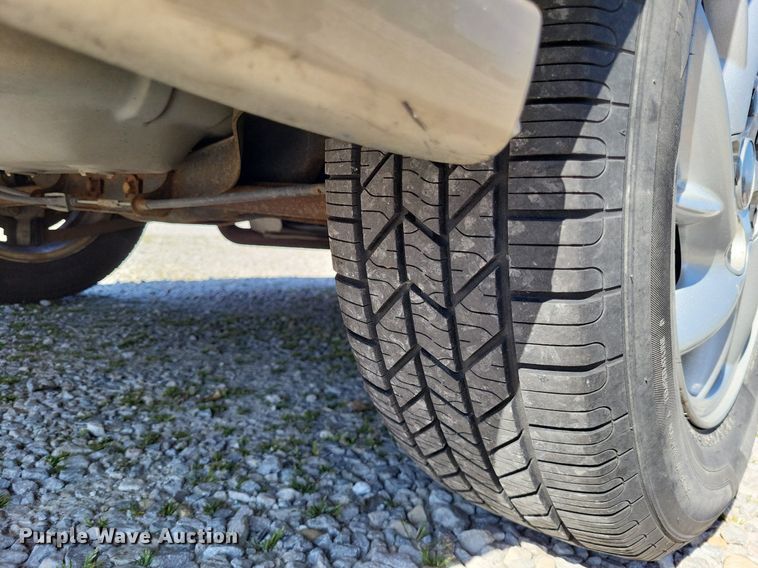 image for item LR9219 2004 Pontiac Grand AM