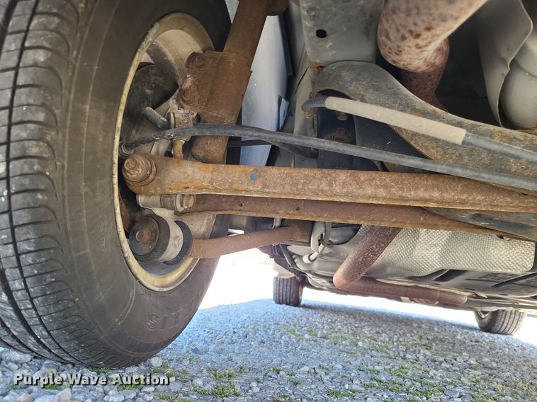 image for item LR9219 2004 Pontiac Grand AM