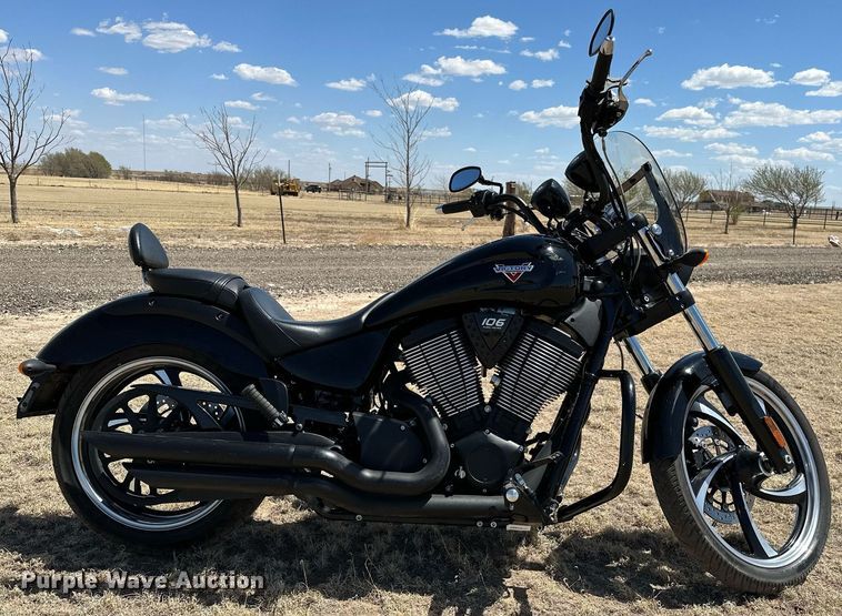 image for item LR9659 2014 Victory  motorcycle