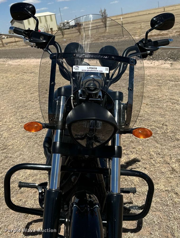 image for item LR9659 2014 Victory  motorcycle