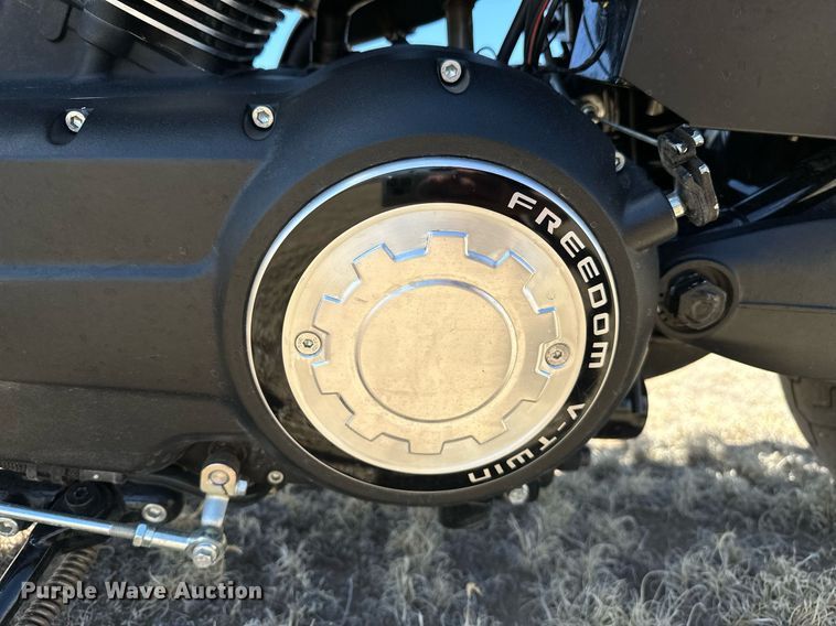 image for item LR9659 2014 Victory  motorcycle