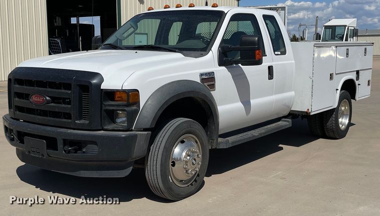 image for item LT9598 2008  Ford F550 Super Duty  SuperCab utility / service truck