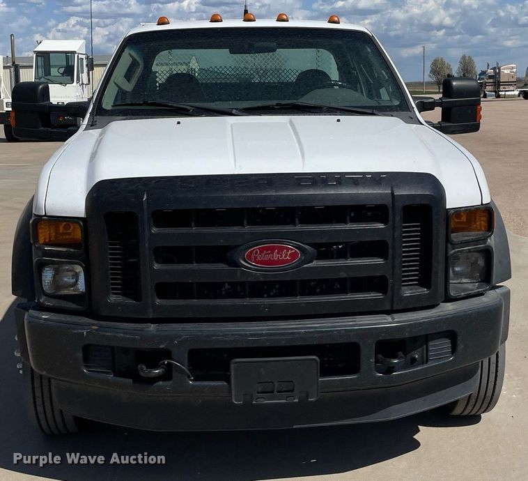 image for item LT9598 2008  Ford F550 Super Duty  SuperCab utility / service truck