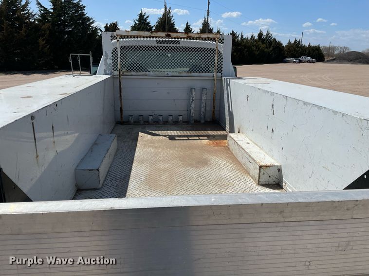 image for item LT9598 2008  Ford F550 Super Duty  SuperCab utility / service truck