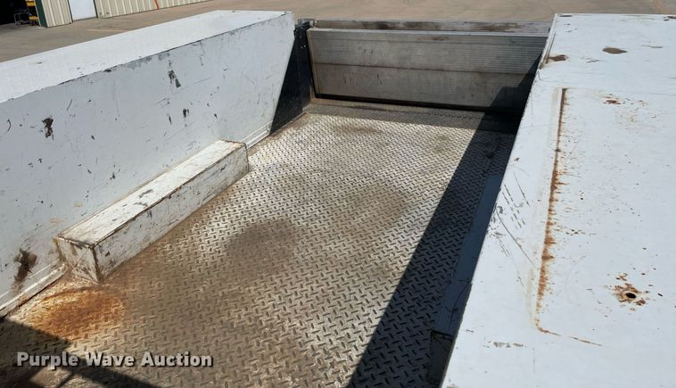 image for item LT9598 2008  Ford F550 Super Duty  SuperCab utility / service truck