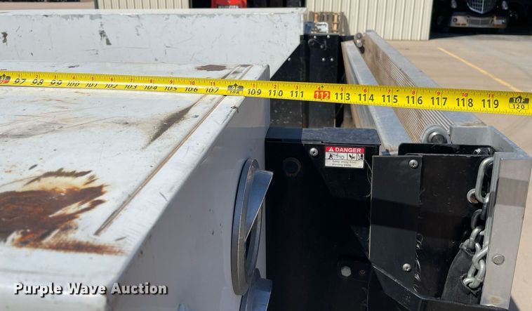 image for item LT9598 2008  Ford F550 Super Duty  SuperCab utility / service truck