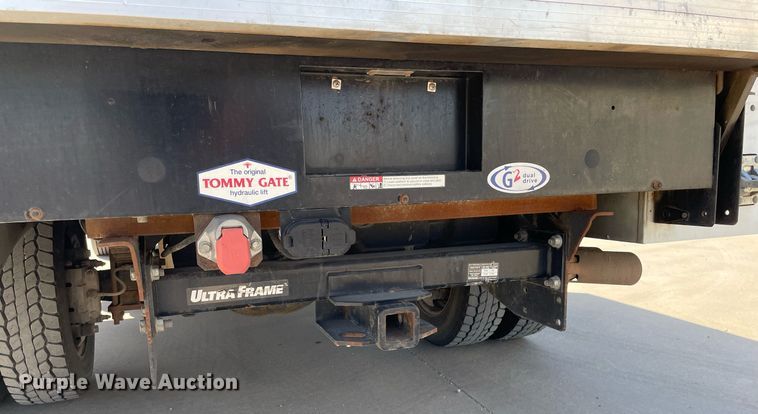 image for item LT9598 2008  Ford F550 Super Duty  SuperCab utility / service truck