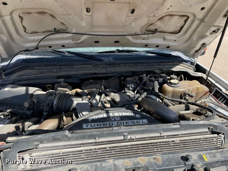 image for item LT9598 2008  Ford F550 Super Duty  SuperCab utility / service truck