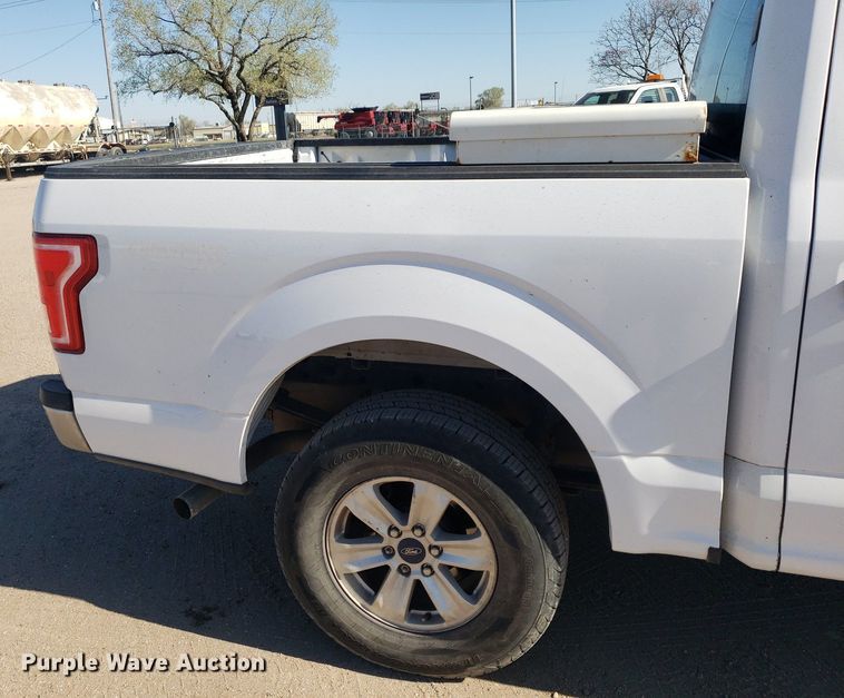 image for item LT9687 2015 Ford F150  SuperCrew pickup truck