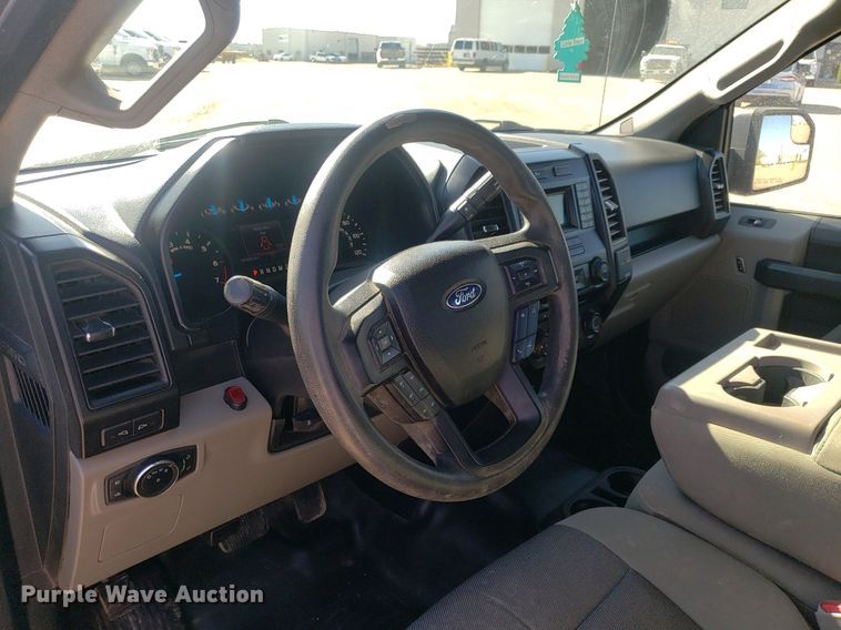 image for item LT9687 2015 Ford F150  SuperCrew pickup truck