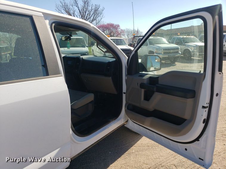 image for item LT9687 2015 Ford F150  SuperCrew pickup truck