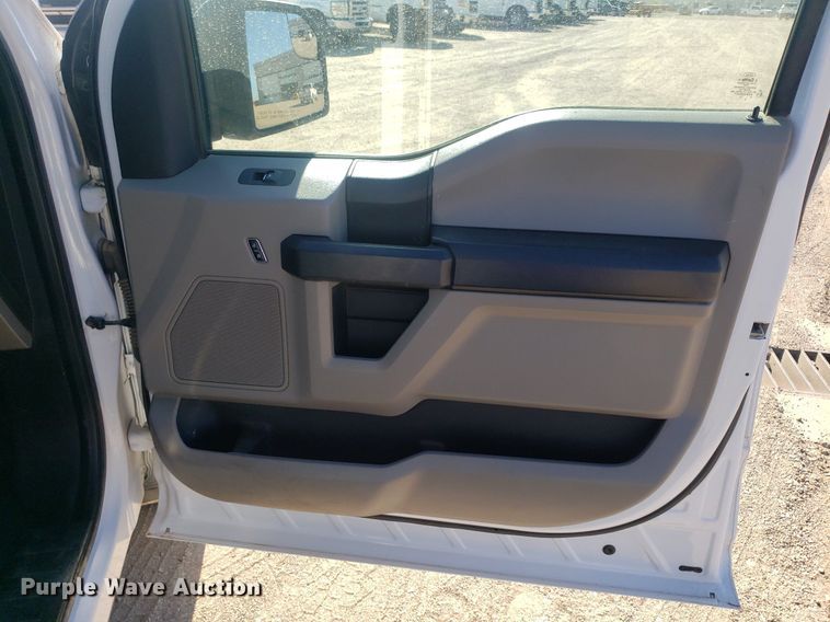 image for item LT9687 2015 Ford F150  SuperCrew pickup truck