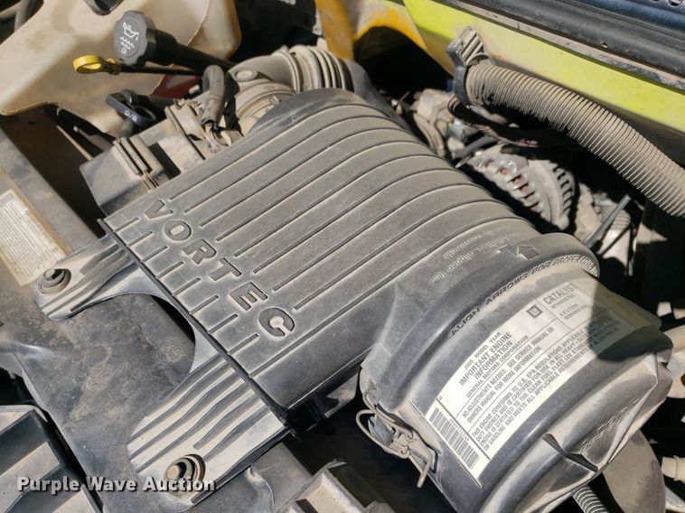 image for item LT9688 2005 GMC Savana G3500  box truck