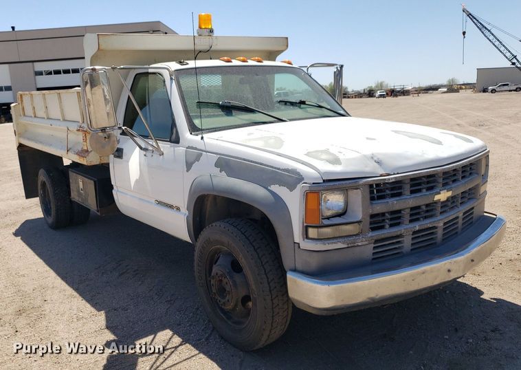 image for item LT9694 2000 Chevrolet C3500  dump bed pickup truck