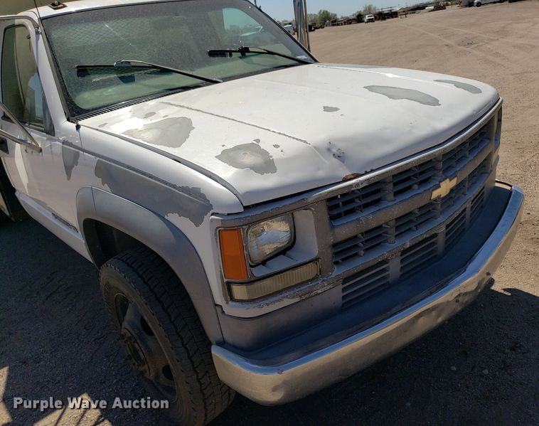 image for item LT9694 2000 Chevrolet C3500  dump bed pickup truck