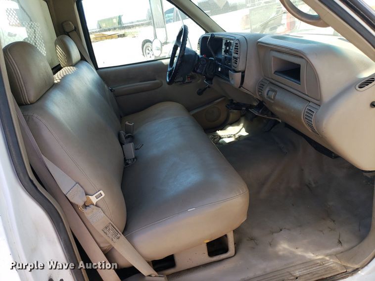 image for item LT9694 2000 Chevrolet C3500  dump bed pickup truck