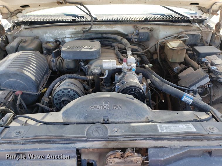 image for item LT9694 2000 Chevrolet C3500  dump bed pickup truck