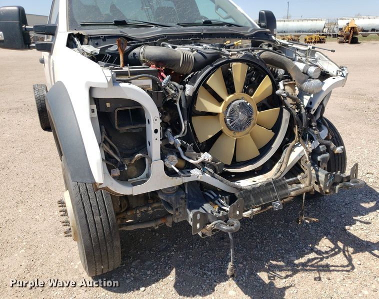 image for item LT9696 2017 Ford F550 Super Duty  truck cab and chassis