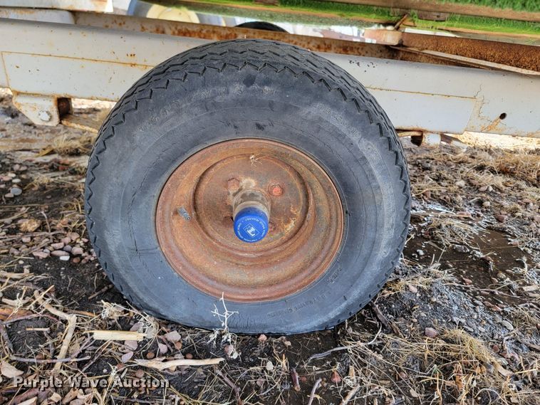 image for item LV9487 2002 Bass Unlimited Inc  boat