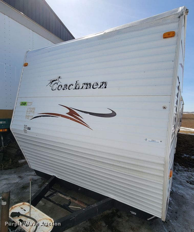 image for item LV9490 2007 Coachman Spirit of America 19FLBSE  camper