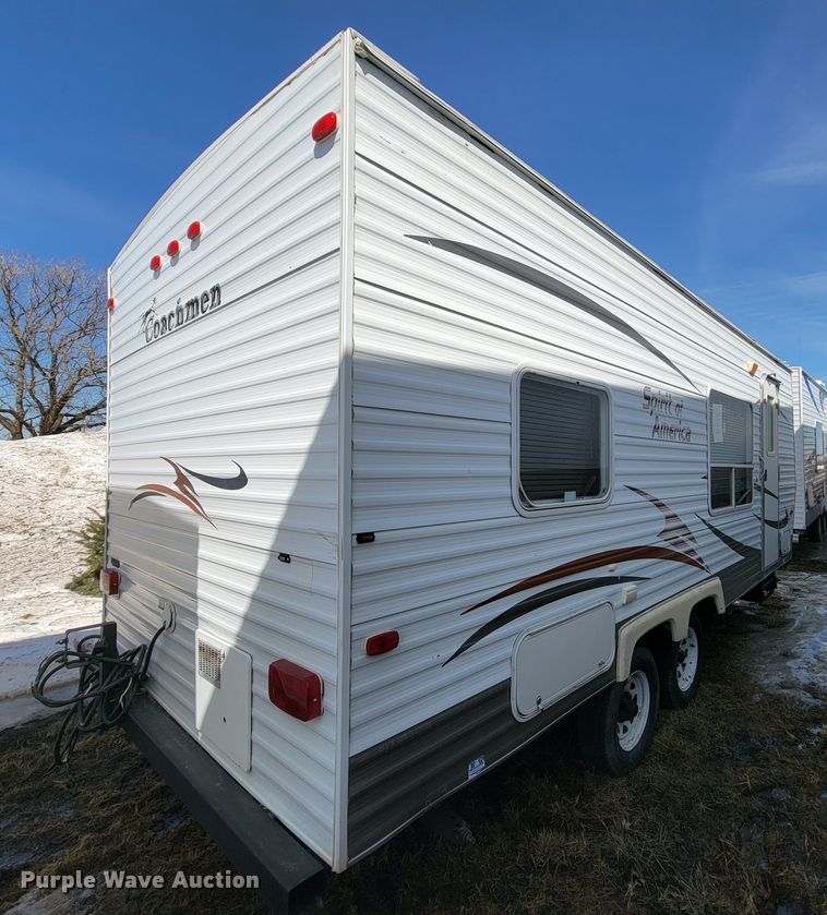 image for item LV9490 2007 Coachman Spirit of America 19FLBSE  camper