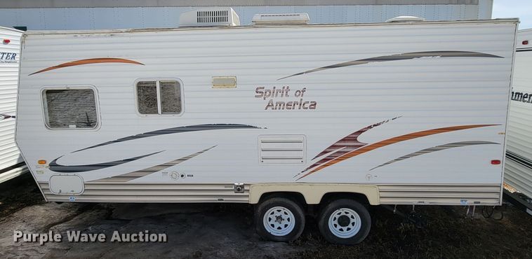 image for item LV9490 2007 Coachman Spirit of America 19FLBSE  camper