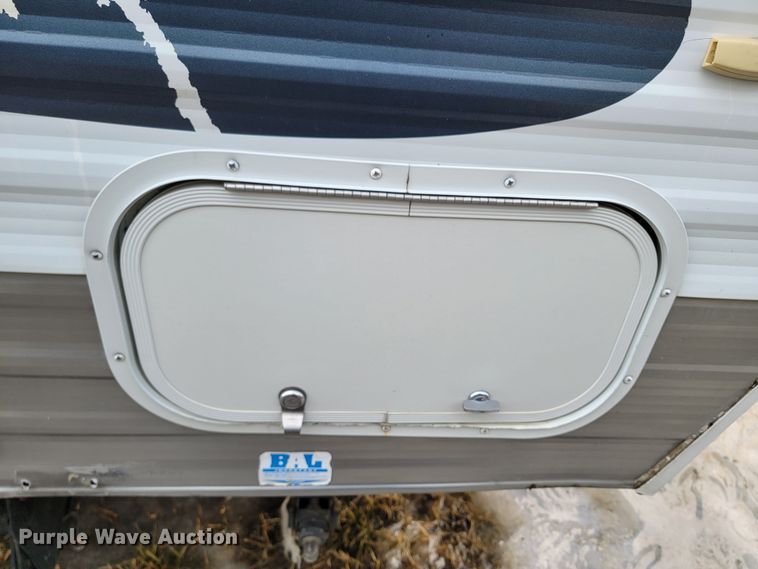 image for item LV9490 2007 Coachman Spirit of America 19FLBSE  camper