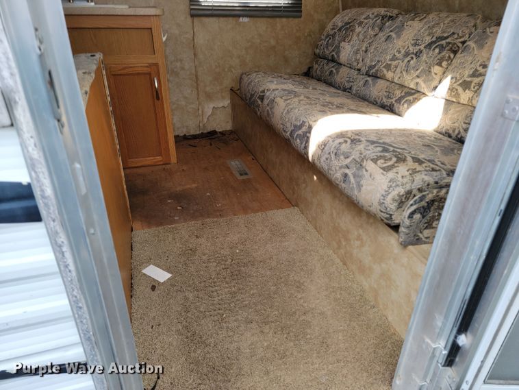 image for item LV9490 2007 Coachman Spirit of America 19FLBSE  camper