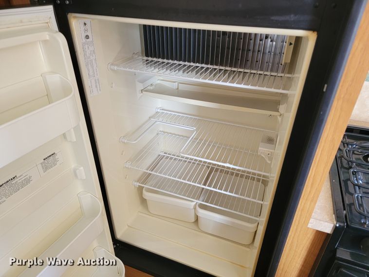 image for item LV9490 2007 Coachman Spirit of America 19FLBSE  camper