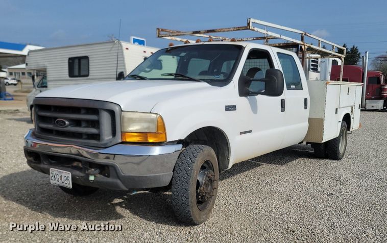 image for item MB9926 1999 Ford F550  SuperCab utility / service truck