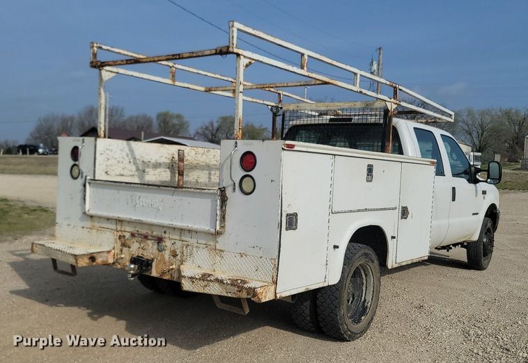 image for item MB9926 1999 Ford F550  SuperCab utility / service truck