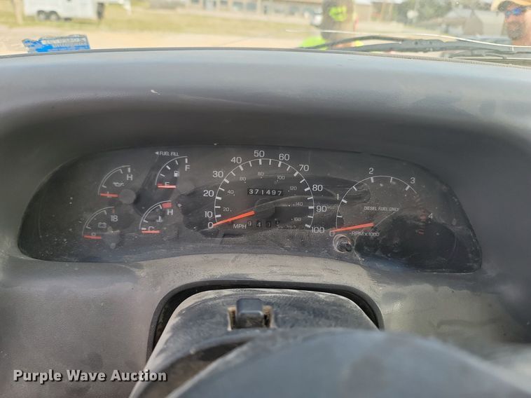 image for item MB9926 1999 Ford F550  SuperCab utility / service truck