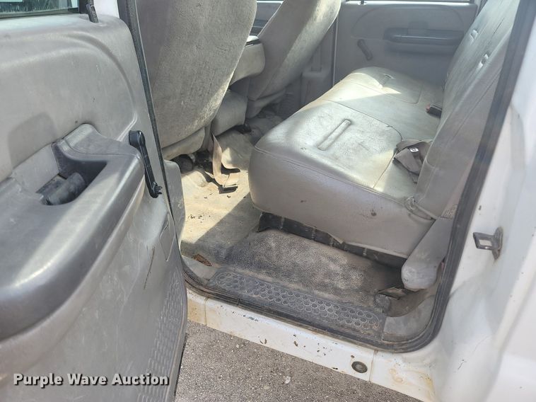 image for item MB9926 1999 Ford F550  SuperCab utility / service truck