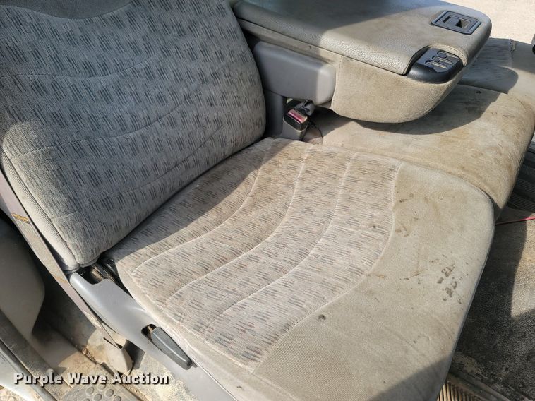 image for item MB9926 1999 Ford F550  SuperCab utility / service truck