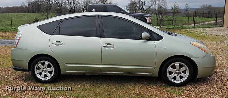 image for item MB9927 2006 Toyota Prius