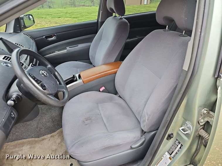 image for item MB9927 2006 Toyota Prius