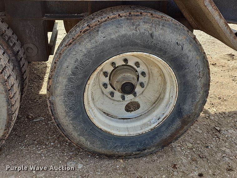 image for item MB9940 1994 Clement DBROT4820W  roll-off container trailer