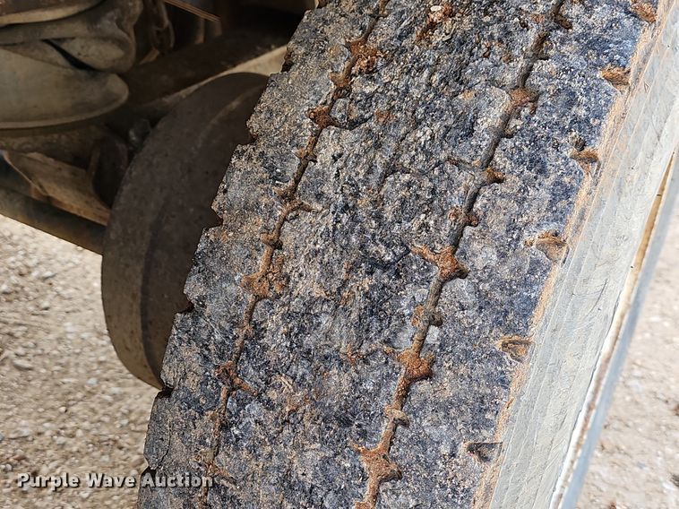 image for item MB9940 1994 Clement DBROT4820W  roll-off container trailer