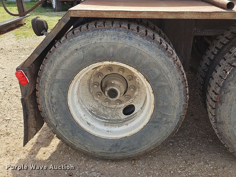 image for item MB9940 1994 Clement DBROT4820W  roll-off container trailer