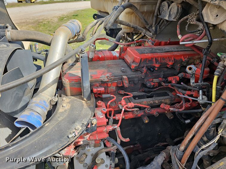 image for item MB9943 2015 Freightliner Business Class M2  refuse truck