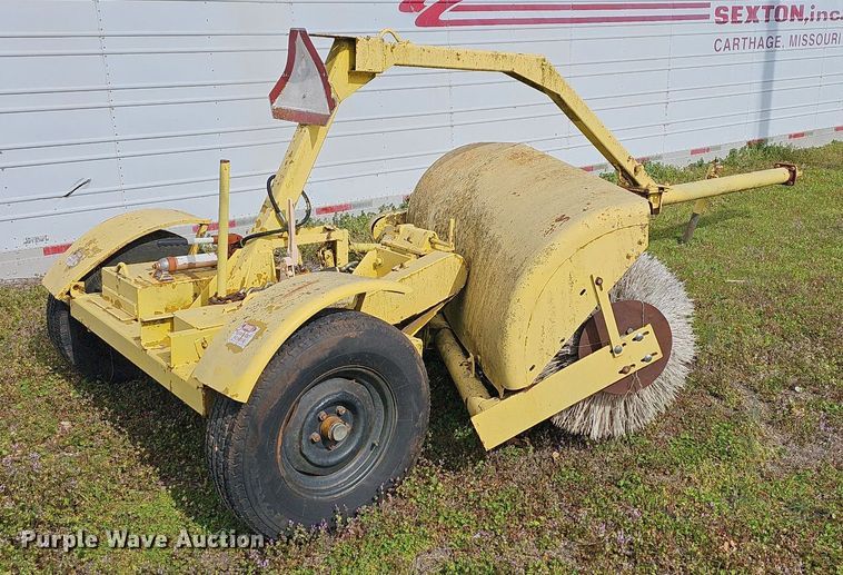 image for item MB9945 Sweepster TD84  broom