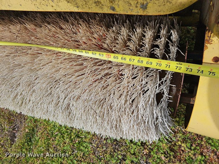 image for item MB9945 Sweepster TD84  broom