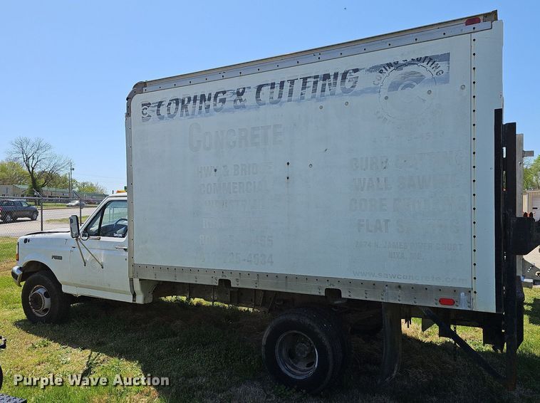 image for item MB9974 1997 Ford F450 Super Duty  box truck