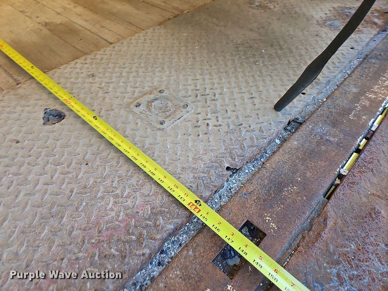 image for item MB9974 1997 Ford F450 Super Duty  box truck