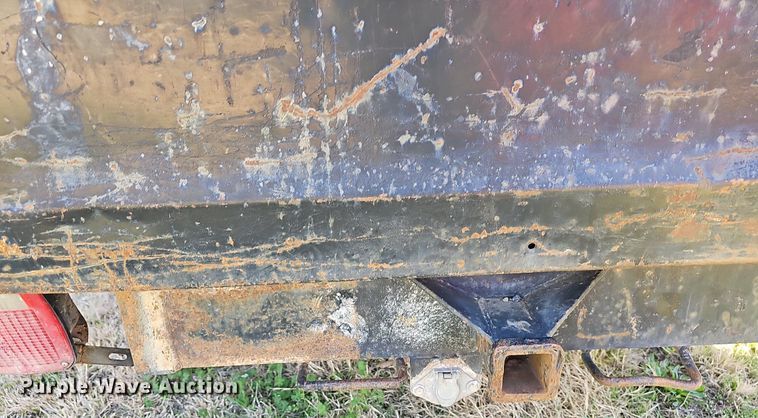 image for item MB9974 1997 Ford F450 Super Duty  box truck