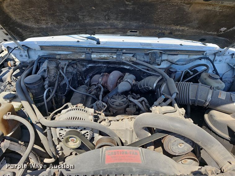 image for item MB9974 1997 Ford F450 Super Duty  box truck