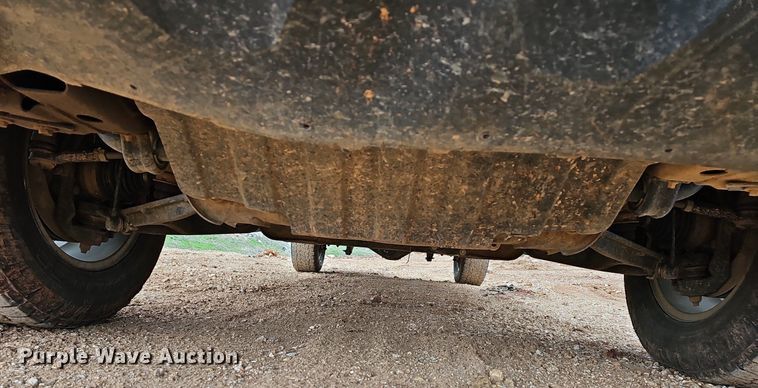 image for item MB9976 2020 Chevrolet Silverado 2500HD  Crew Cab pickup truck