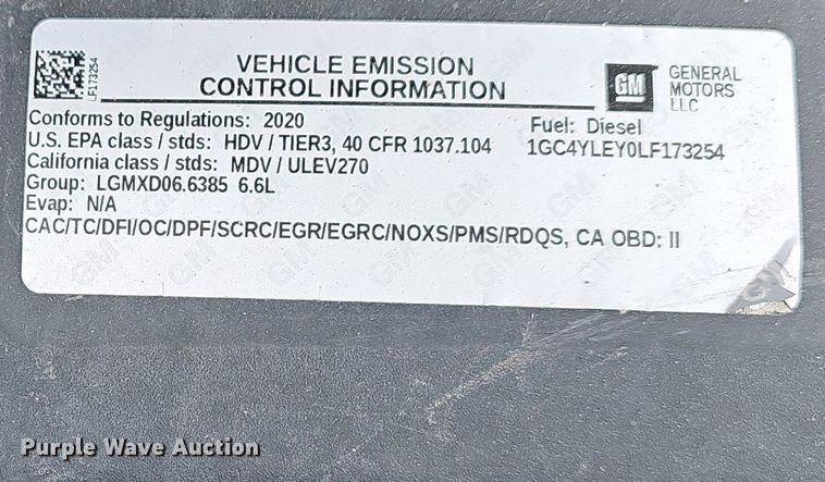 image for item MB9976 2020 Chevrolet Silverado 2500HD  Crew Cab pickup truck