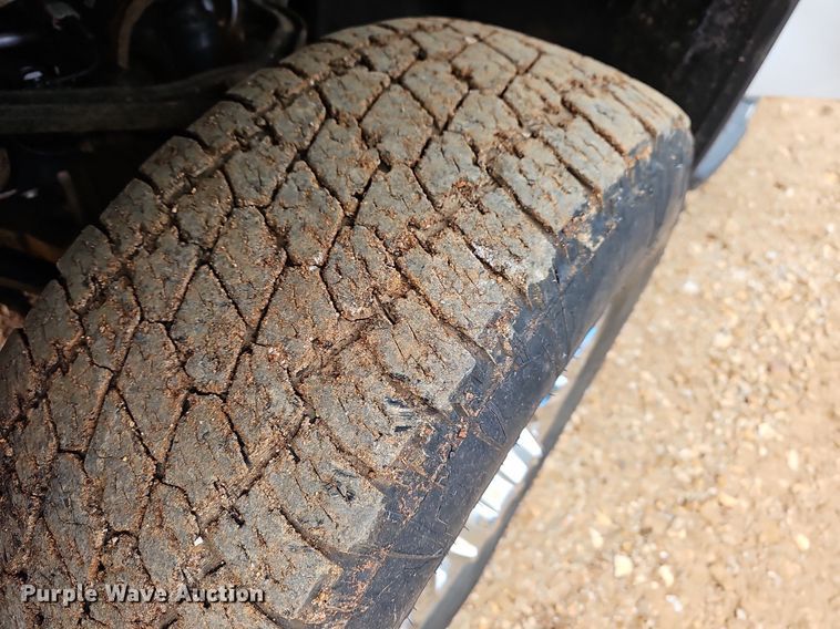 image for item MB9976 2020 Chevrolet Silverado 2500HD  Crew Cab pickup truck