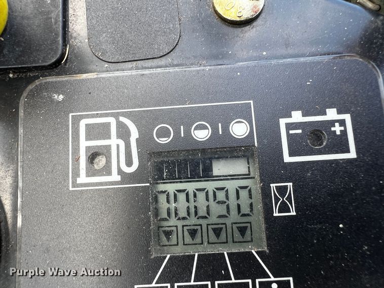 image for item MF9879 2021 Exmark Lazer Z  ZTR lawn mower